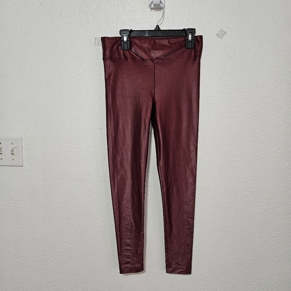 NWT Koral faux leather looking leggings size medium - Picture 1 of 13